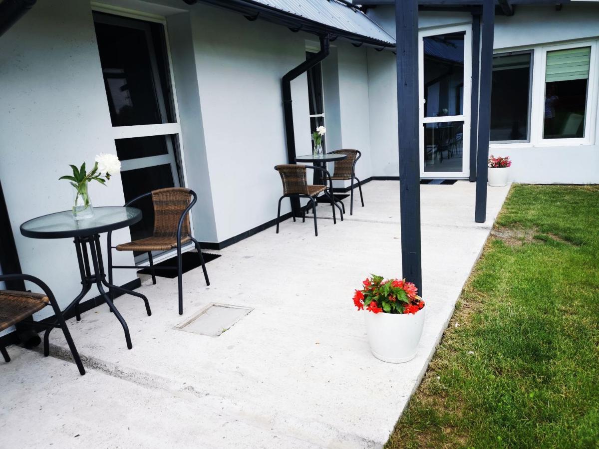 Apartamento Agrochalupki Korczowa Exterior foto
