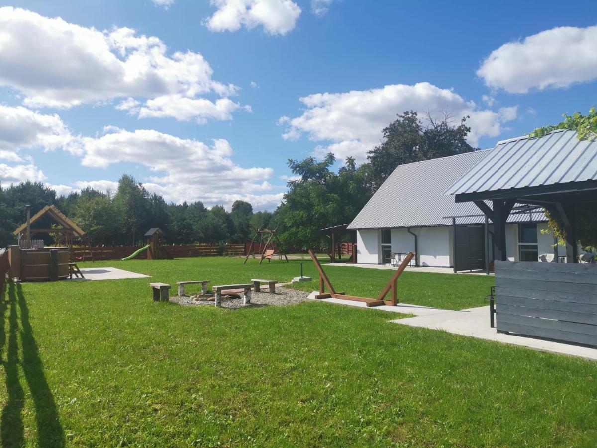 Apartamento Agrochalupki Korczowa Exterior foto
